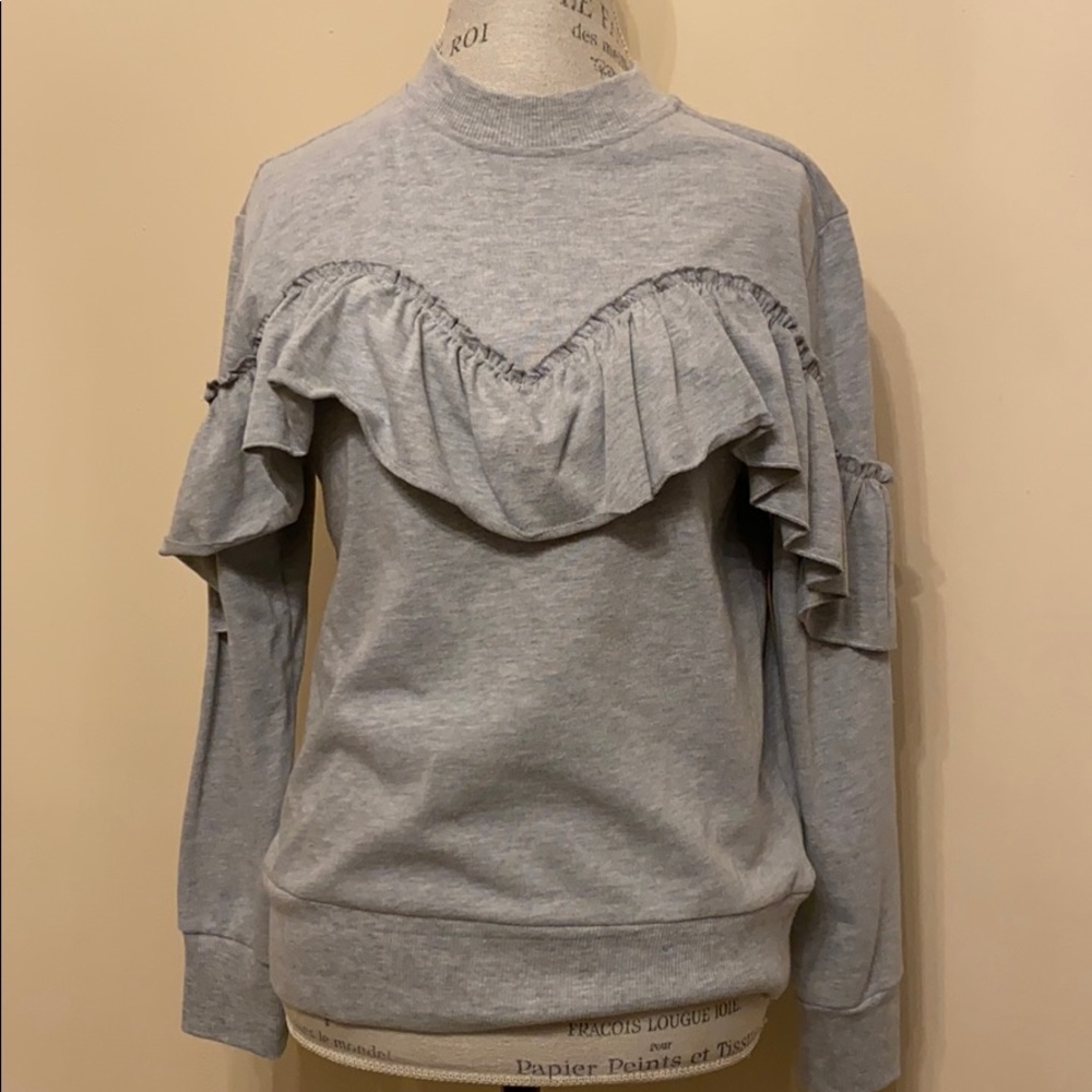 NWT Topshop Gray top shop ruffle sweater size 6